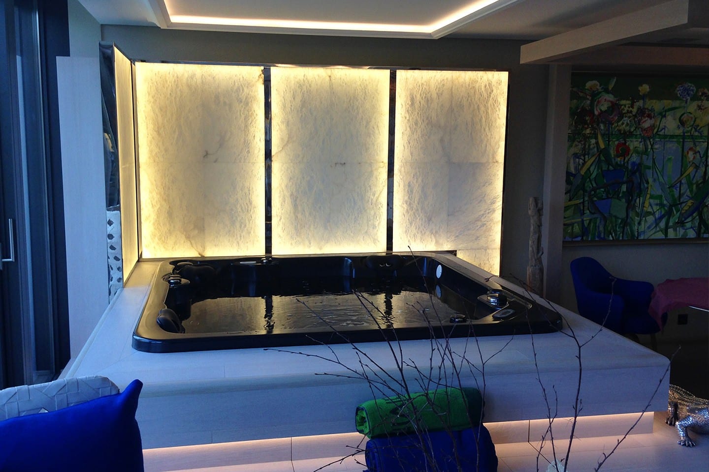 Installation jacuzzi de luxe à Genève par Label Piscine